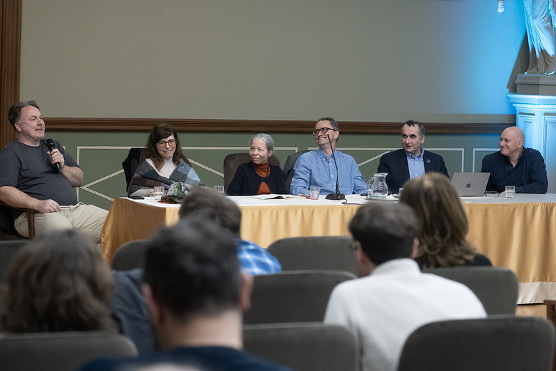 AM panel ERC